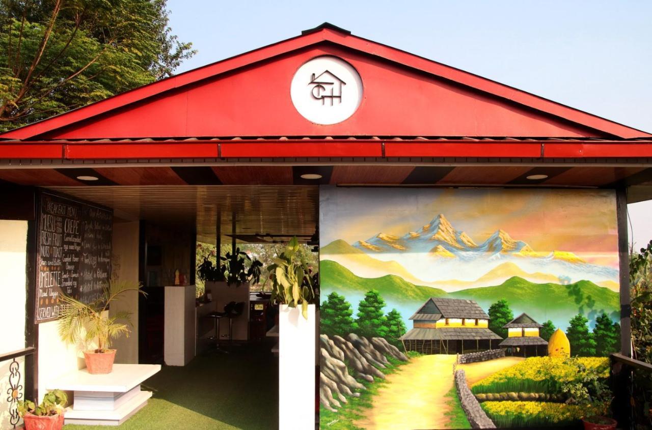 The Glasshouse Hotel Kawasoti 外观 照片