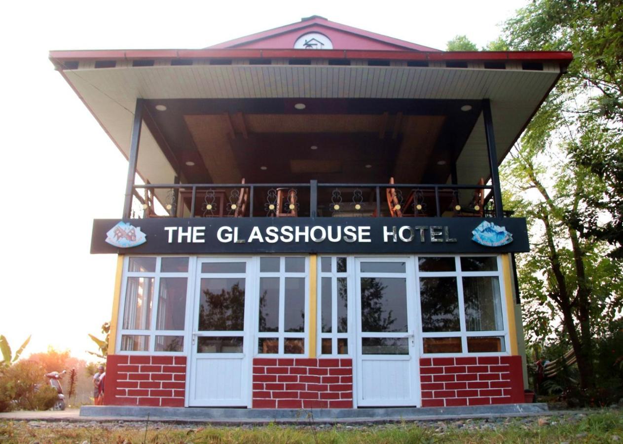 The Glasshouse Hotel Kawasoti 外观 照片