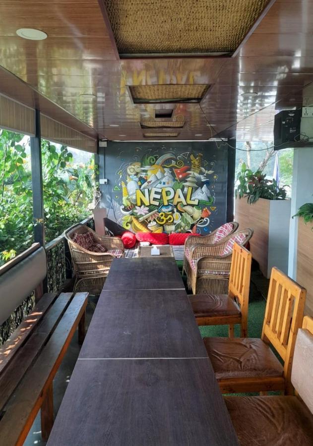 The Glasshouse Hotel Kawasoti 外观 照片